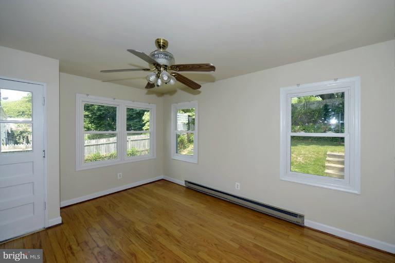 1110 Gilbert Road Rockville, MD 20851 - Photo 20 of 22 Dining Room