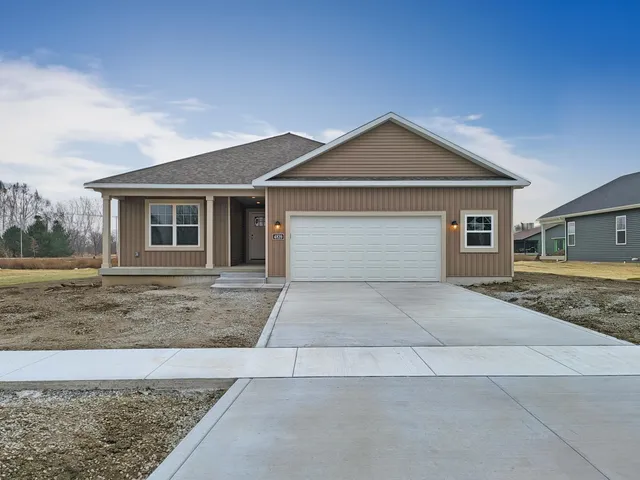 $451,500 | 4839 Richard Drive, Lowell, IN 46356