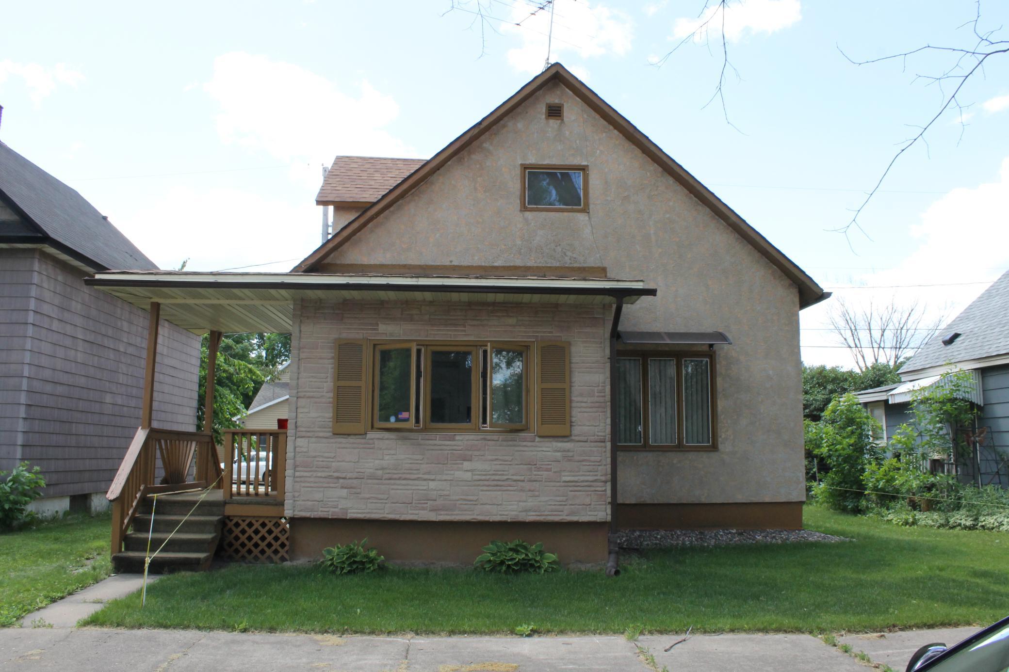 1520 9th Street South Virginia, MN 55792 - Photo 1 of 21