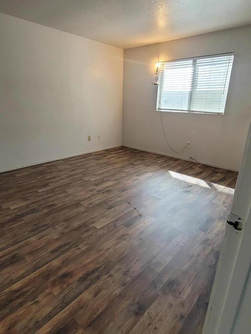 1801 Theron Way Modesto, CA 95351 - Photo 20 of 24