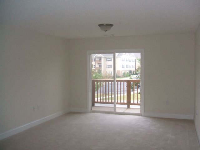 511 Lookover Drive, Unit OVERLOOK CONDOS Anderson, SC 29621 - Photo 3 of 9