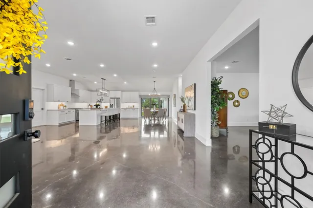 $1,299,000 | 1589 County Road 252, Anderson, TX 77830