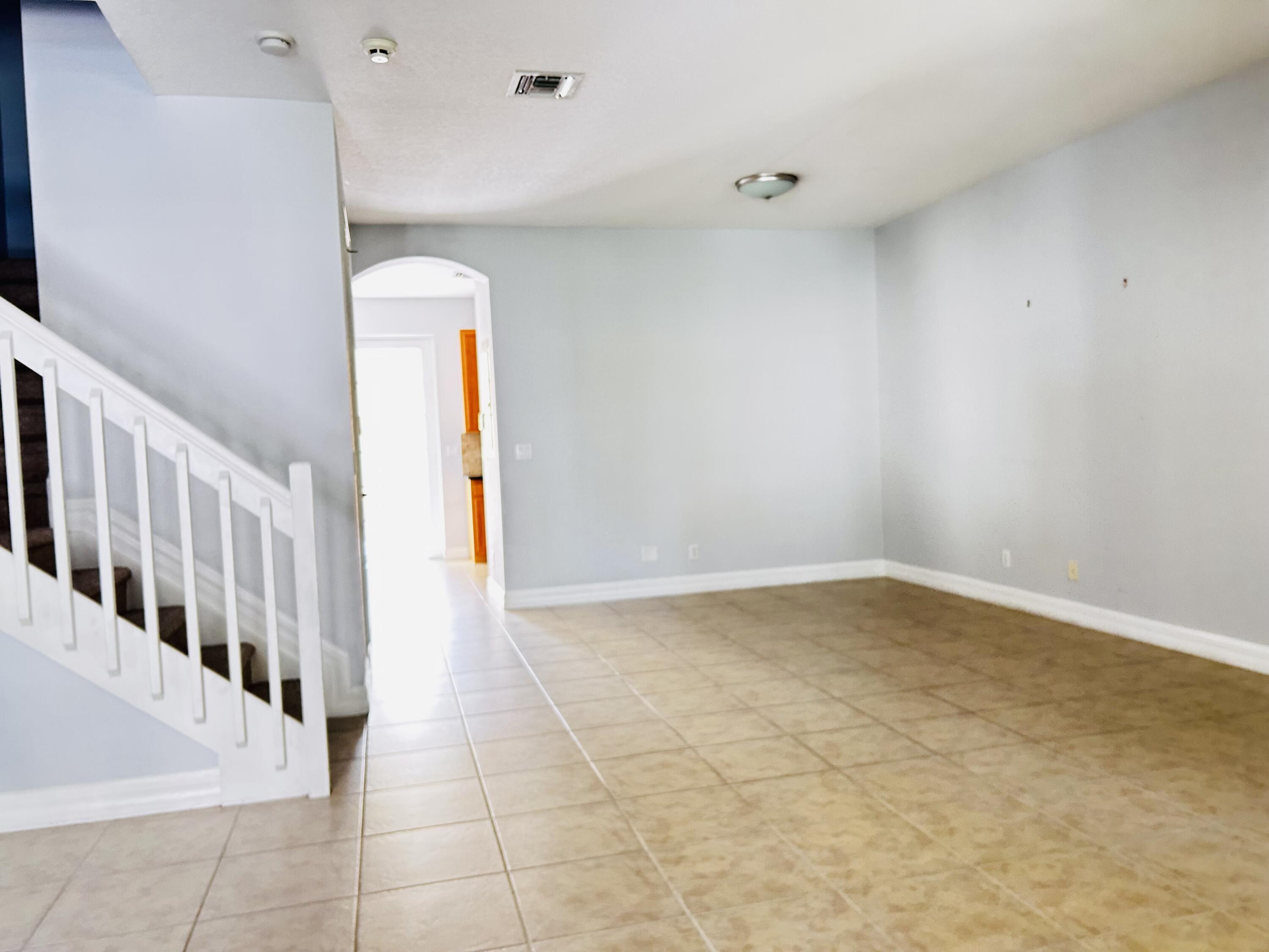 119 Ennis Lane Jupiter, FL 33458 - Photo 23 of 29 IMG_0217