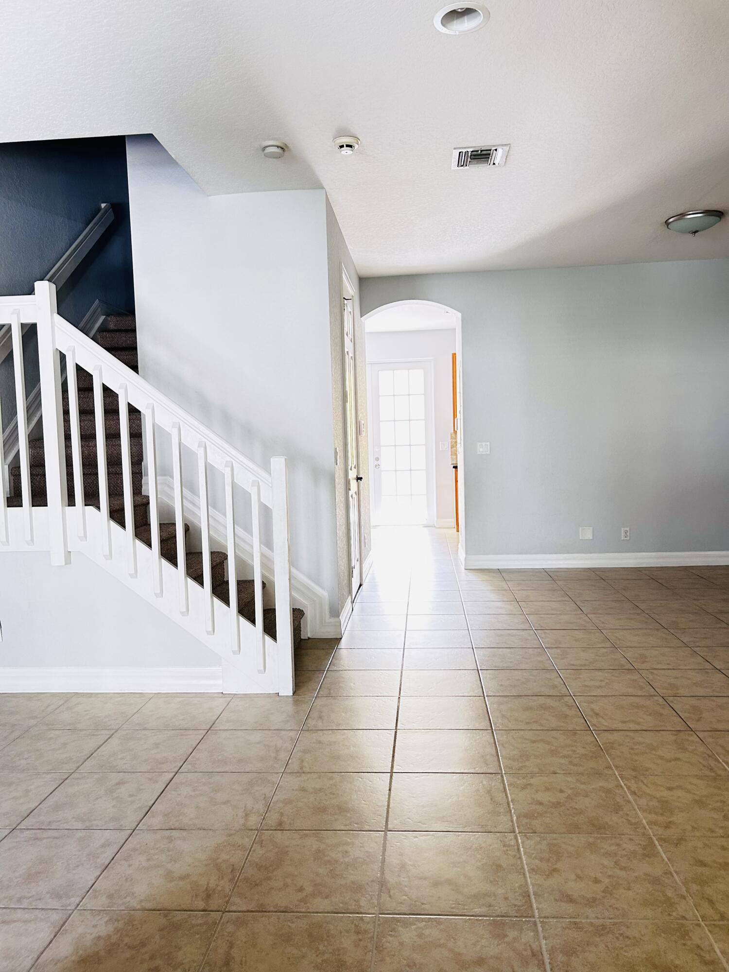 119 Ennis Lane Jupiter, FL 33458 - Photo 24 of 29 IMG_0218