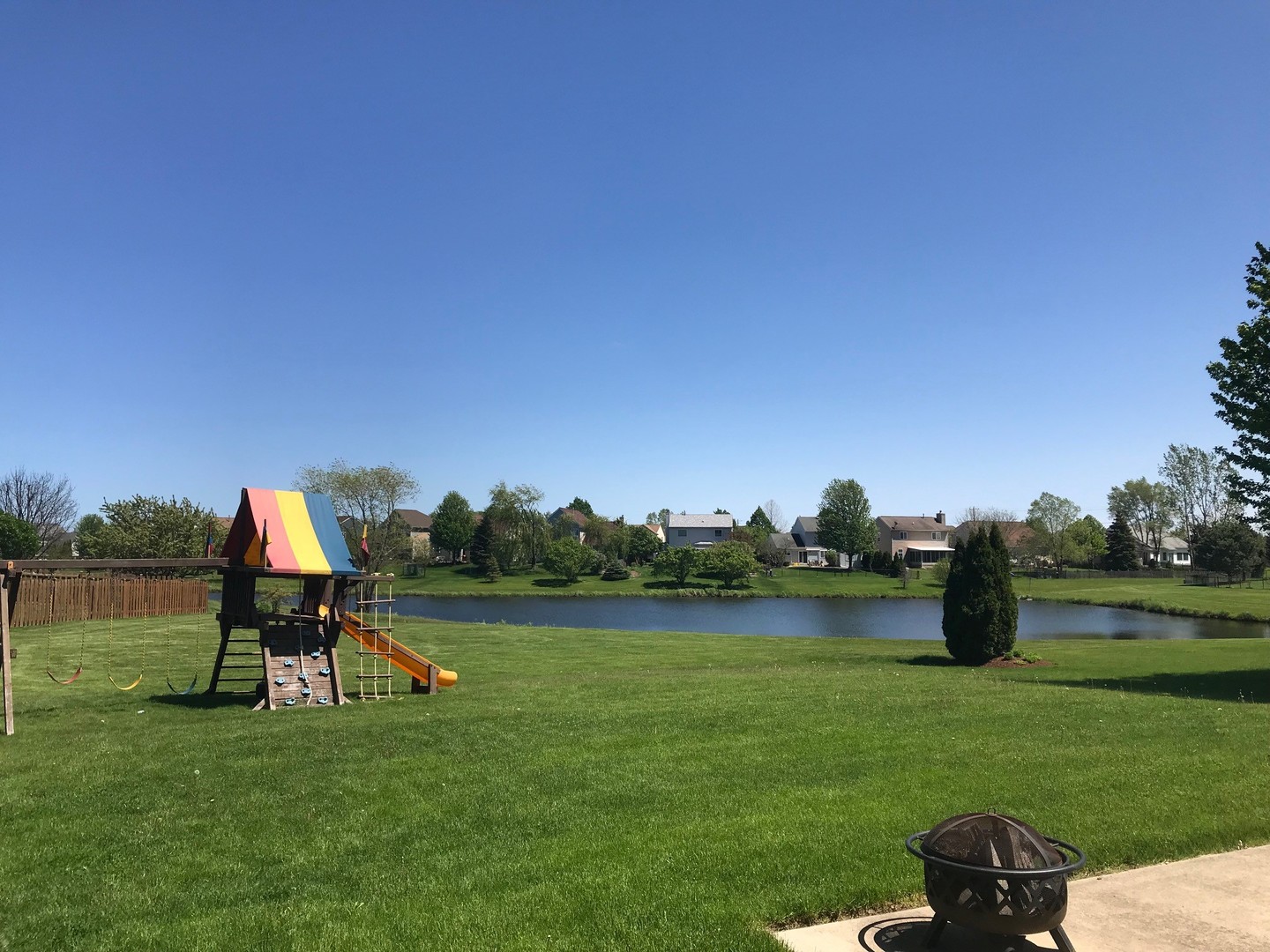 2990 Baldwin Lane Lake In The Hills, IL 60156 - Photo 2 of 30
