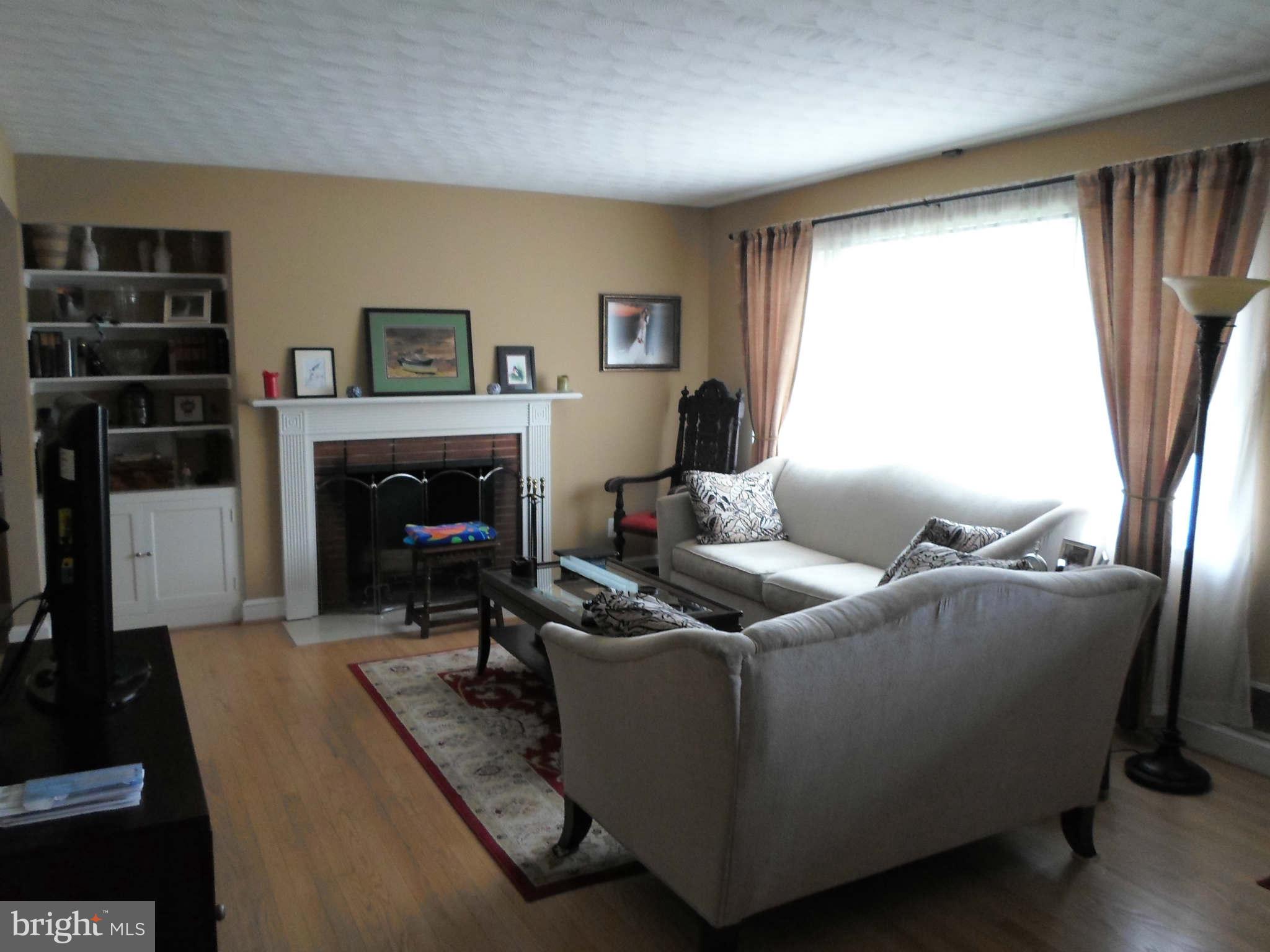 1705 Donald Place Silver Spring, MD 20902 - Photo 6 of 22 Living Room