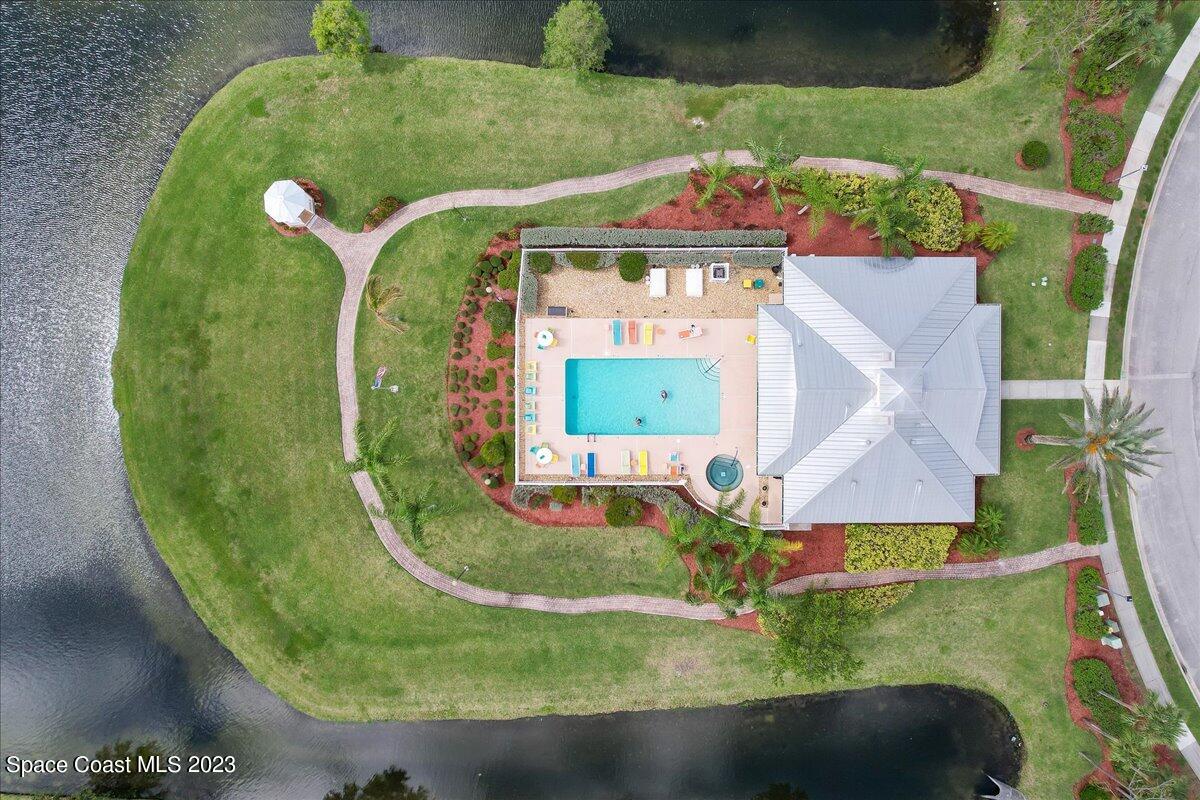 603 Heming Way Melbourne, FL 32901 - Photo 45 of 45 an aerial view of a swimming pool