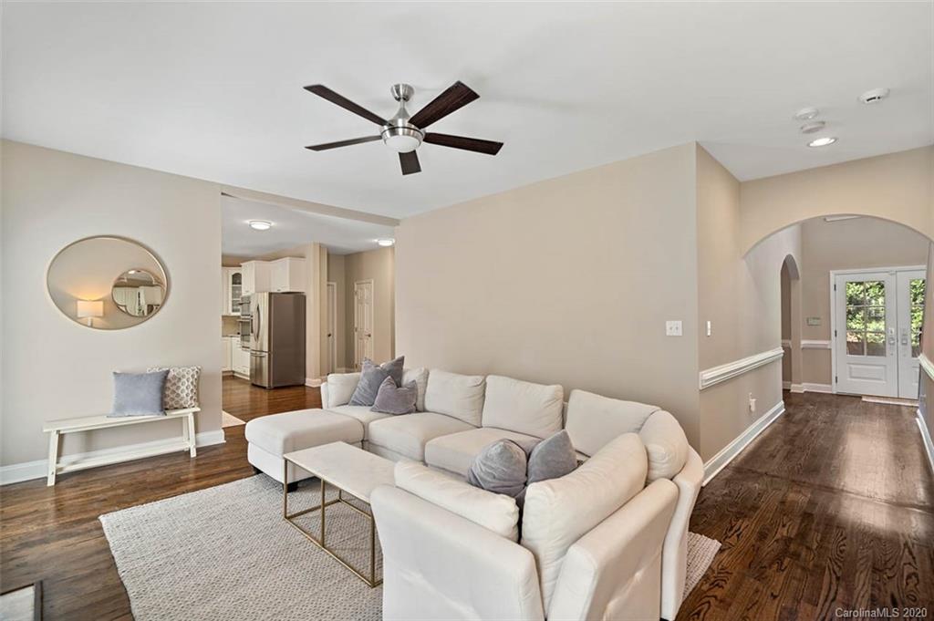 7915 Park Road Charlotte, NC 28210 - Photo 9 of 40 a living room with furniture and a large window