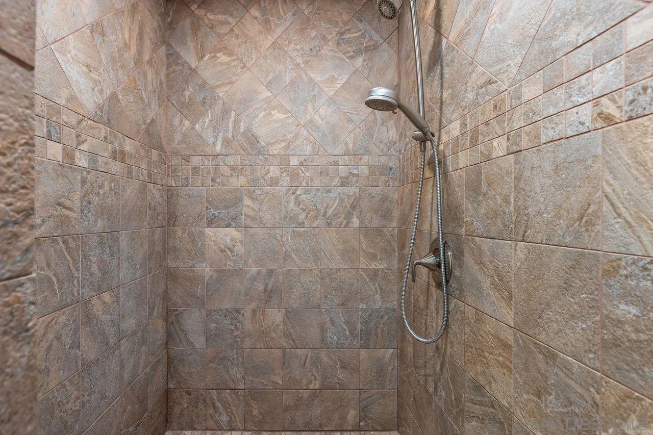 12447 Horado Road San Diego, CA 92128 - Photo 35 of 39