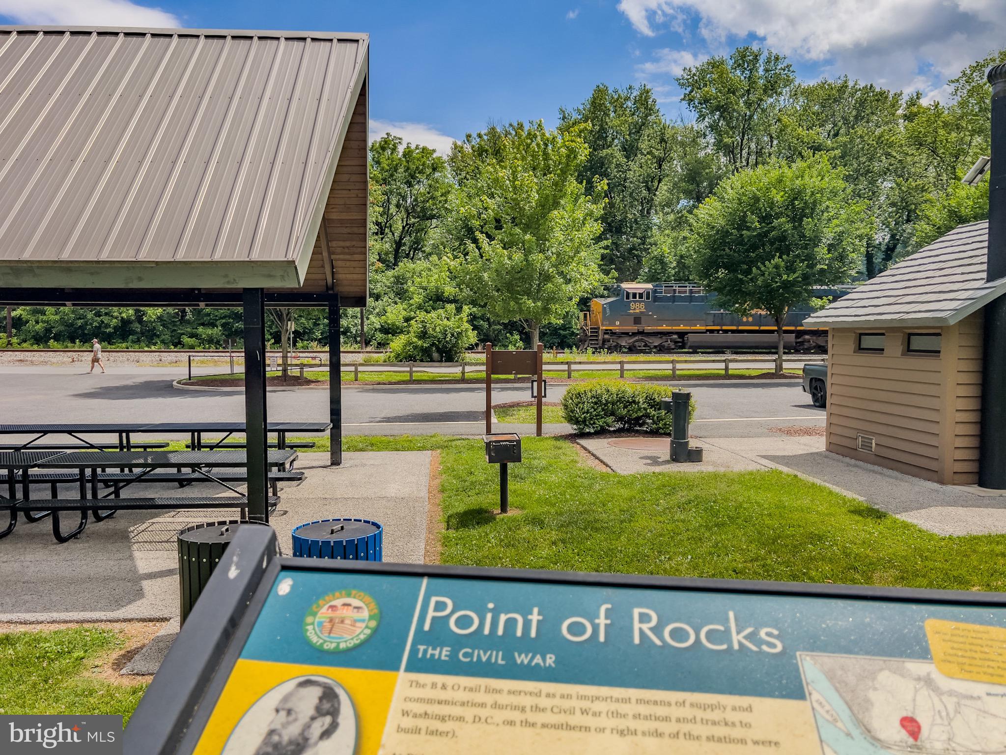 1711 Brookshire Run Point of Rocks, MD 21777 - Photo 7 of 46