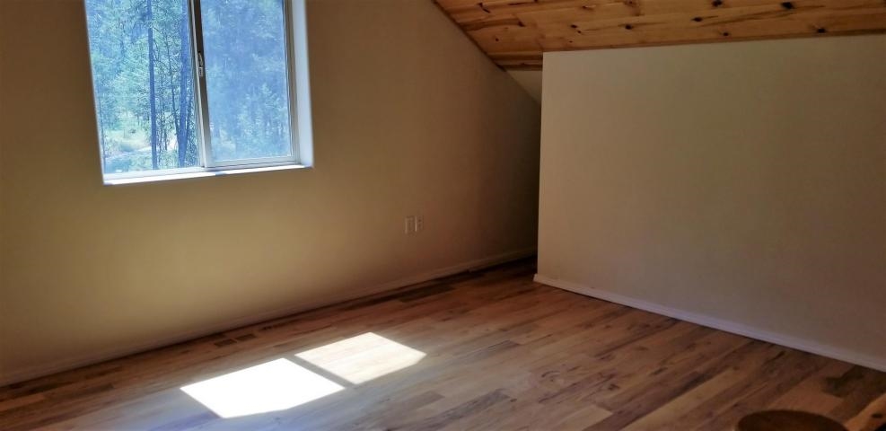 3733 Sand Creek Road, Unit V Kettle Falls, WA 99141 - Photo 6 of 18 Gallery Image 6