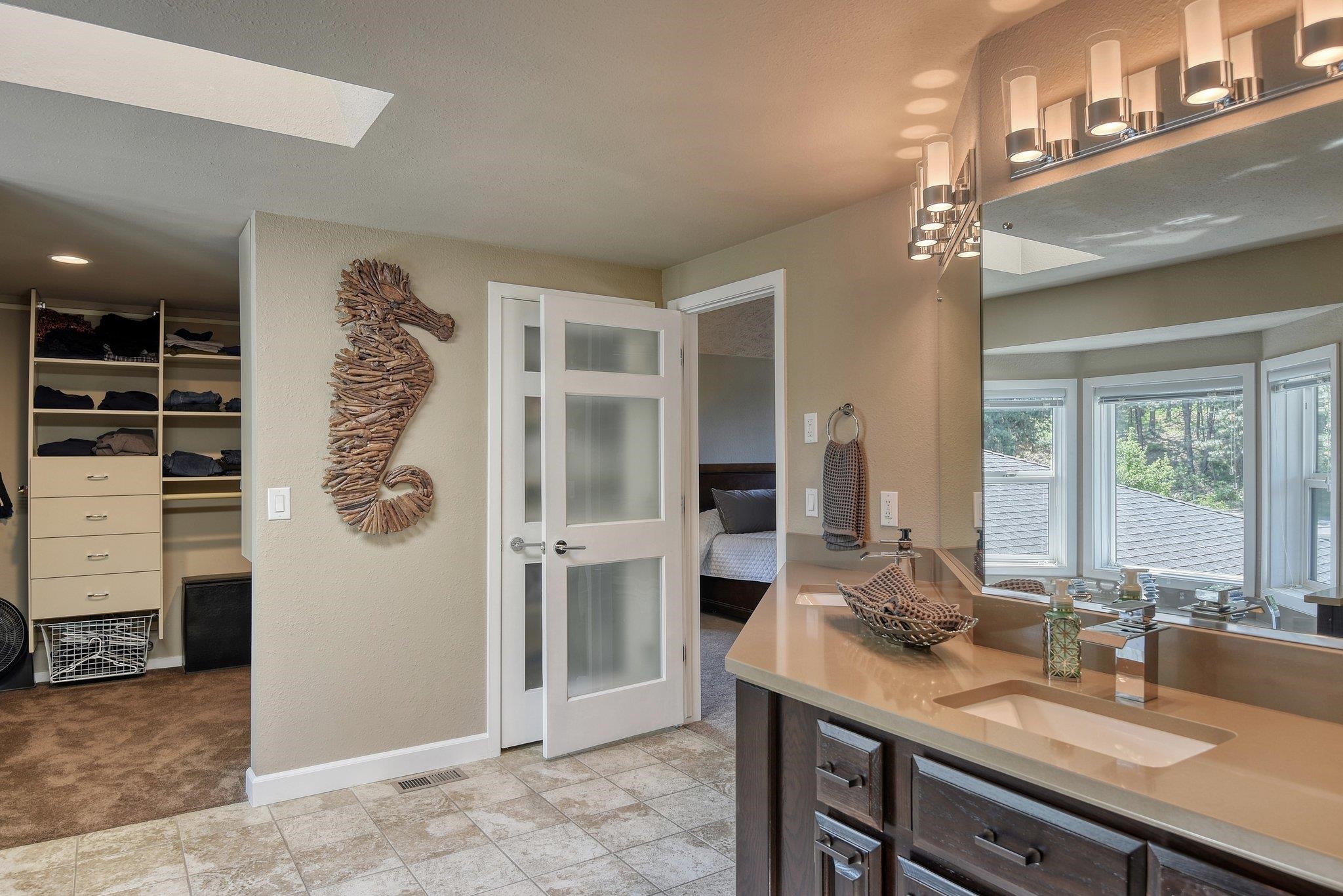 9409 East Holman Road Spokane Valley, WA 99206 - Photo 4 of 40 Gallery Image 4