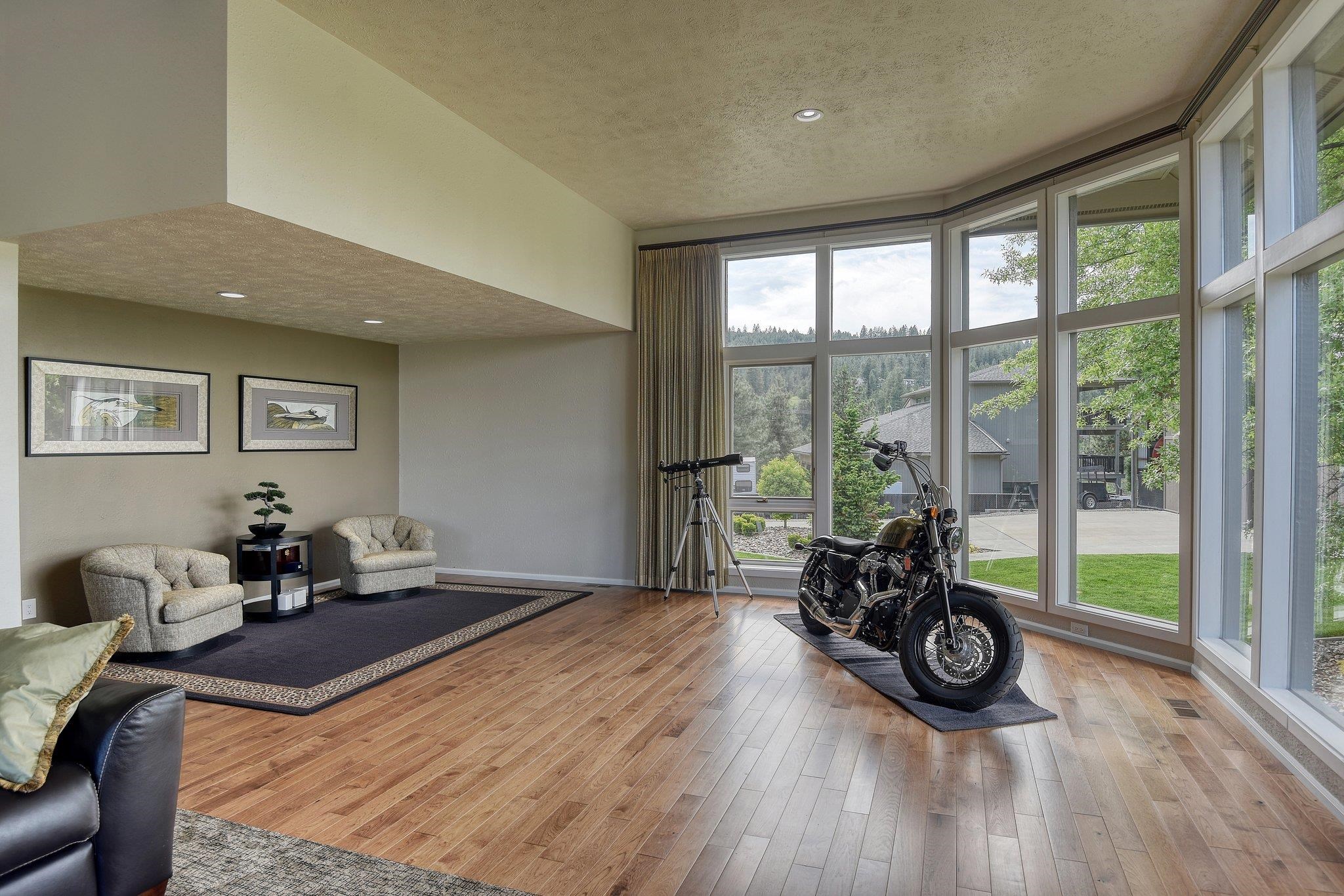 9409 East Holman Road Spokane Valley, WA 99206 - Photo 10 of 40 Gallery Image 10