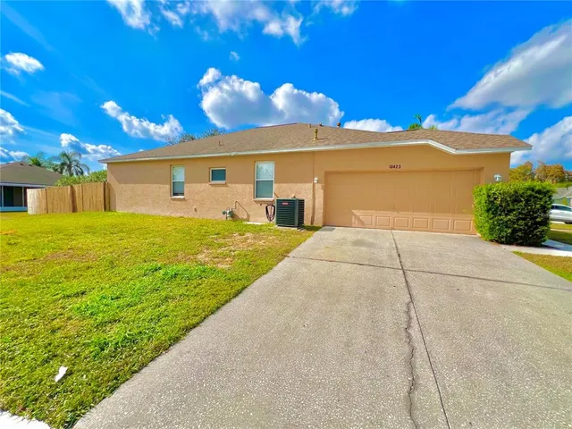 a view of a big yard next to a yard