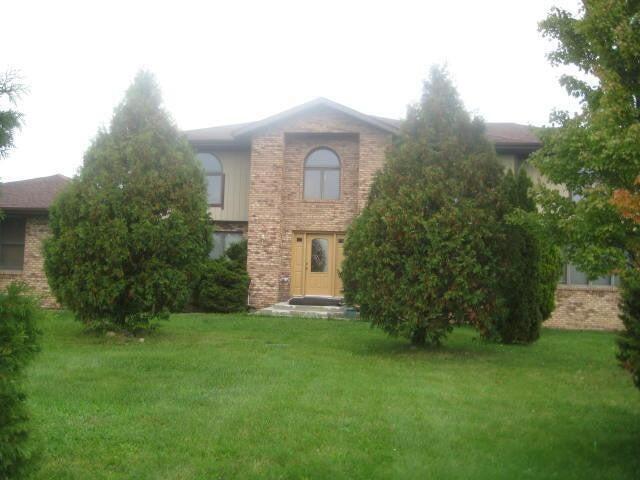 72 West Willis Road Saline, MI 48176 - Photo 1 of 18 Front Ex.