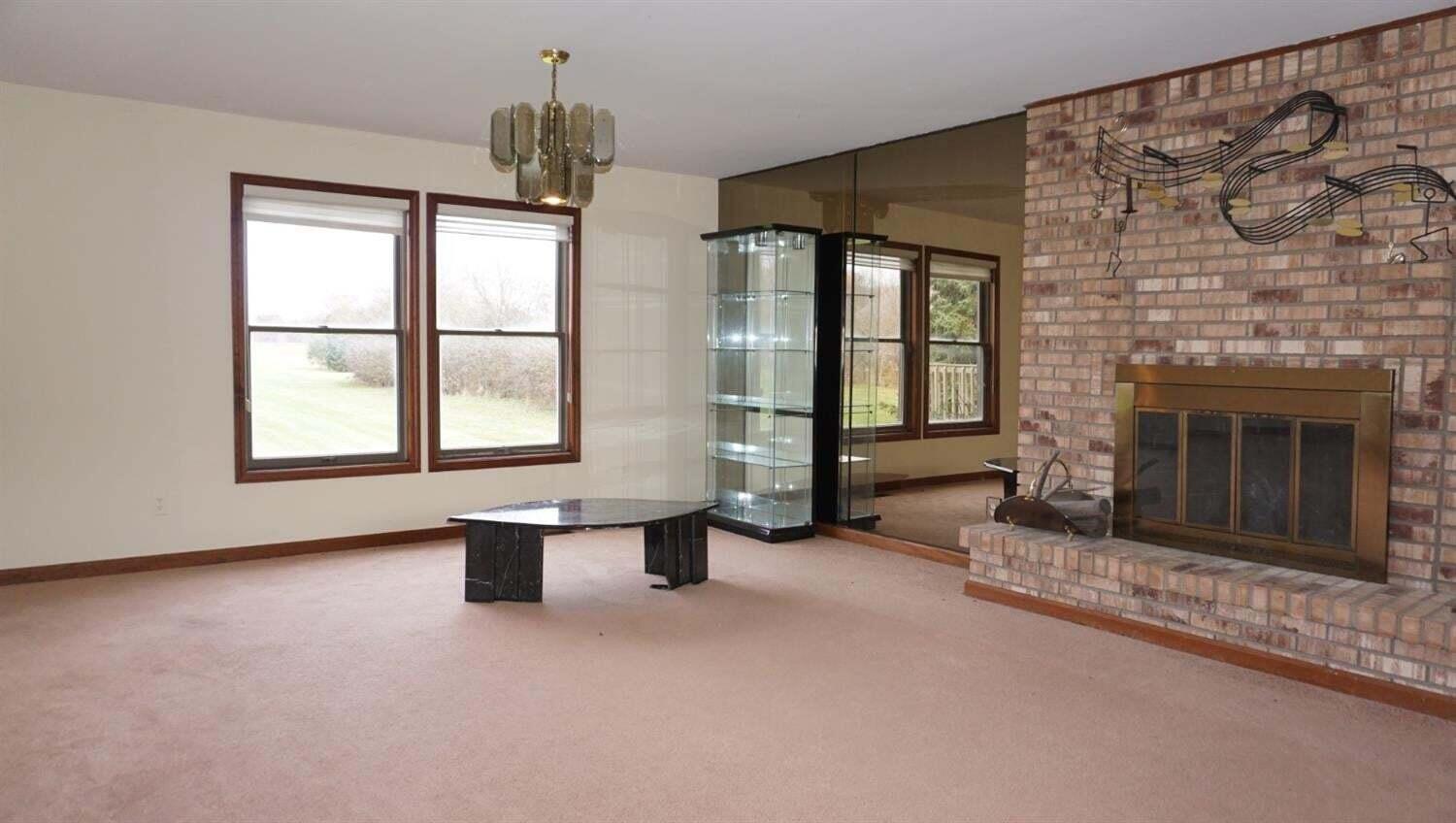 72 West Willis Road Saline, MI 48176 - Photo 13 of 18 72 12