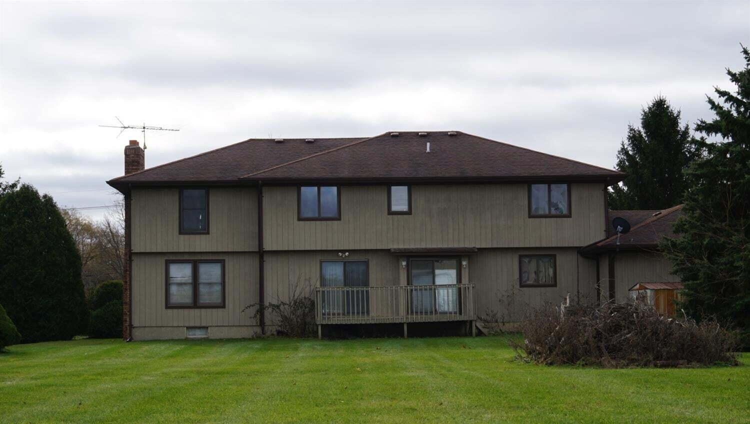 72 West Willis Road Saline, MI 48176 - Photo 3 of 18 72 02