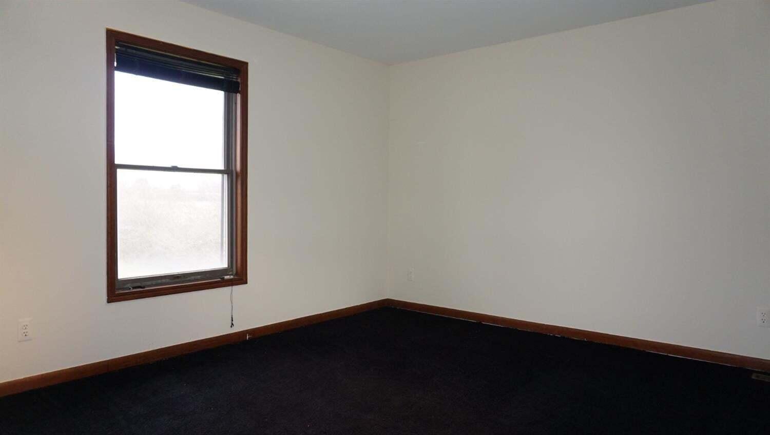 72 West Willis Road Saline, MI 48176 - Photo 5 of 18 72 04