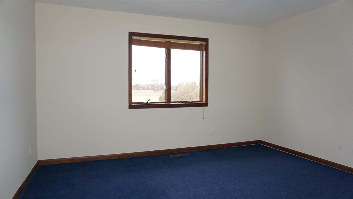 72 West Willis Road Saline, MI 48176 - Photo 8 of 18 72 07