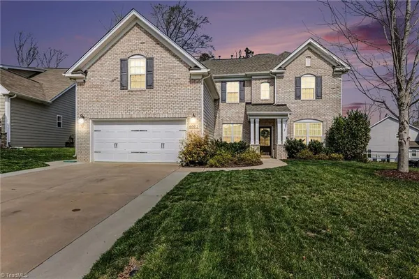 $575,000 | 6002 Stone Valley Way, Greensboro, NC 27455