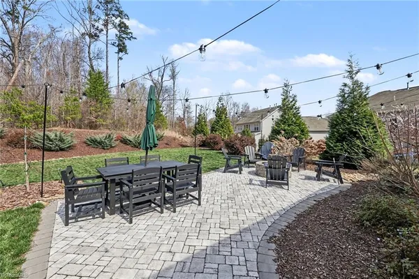 $575,000 | 6002 Stone Valley Way, Greensboro, NC 27455