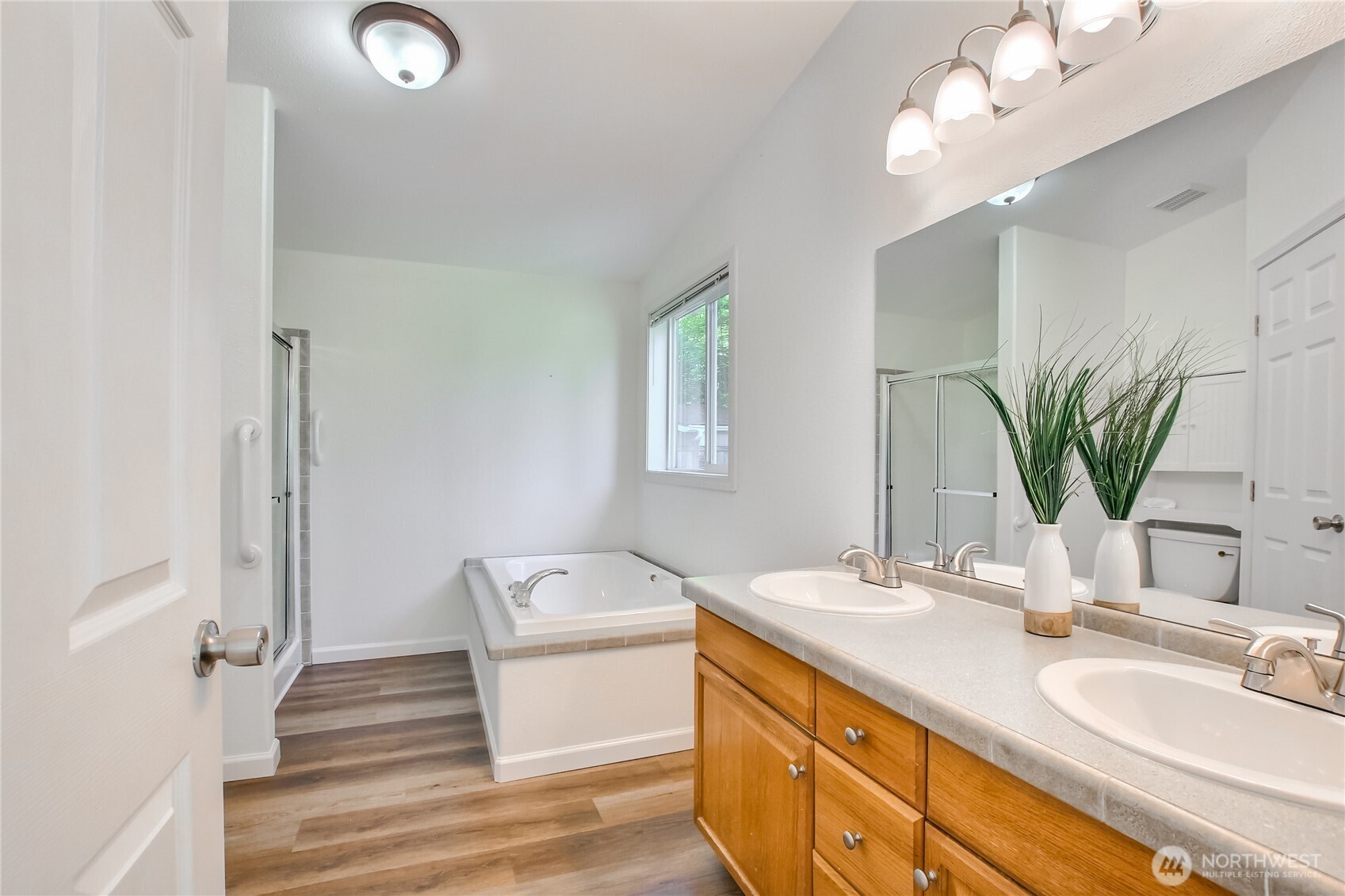 3232 206th Place Southeast Bothell, WA 98012 - Photo 17 of 34