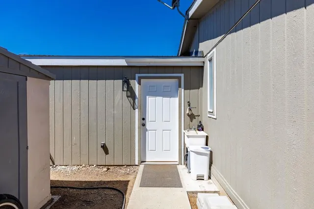 $1,050,000 | 224 Astro Court, Vista, CA 92083