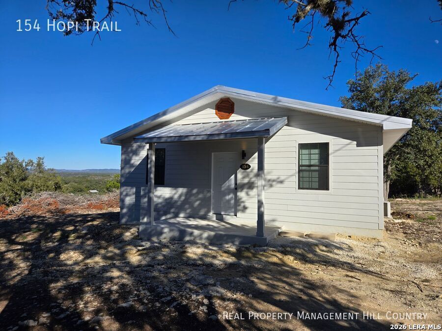 154 Hopi Trail Bandera, TX 78003 - Photo 3 of 14