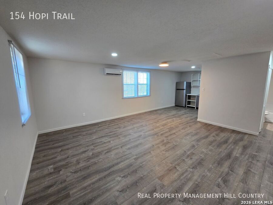 154 Hopi Trail Bandera, TX 78003 - Photo 4 of 14