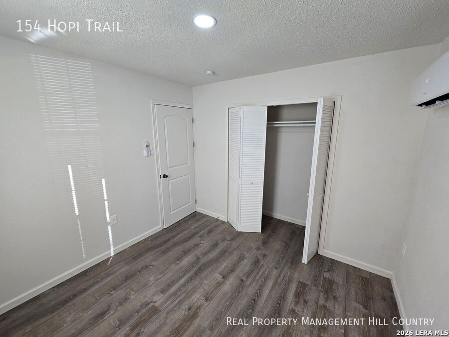 154 Hopi Trail Bandera, TX 78003 - Photo 9 of 14