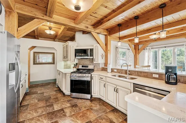 $1,250,000 | 507 Leach Branch Road, Hermann, MO 65041