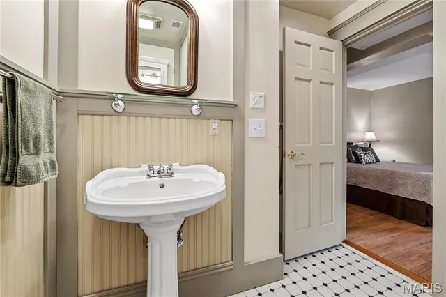 $1,250,000 | 507 Leach Branch Road, Hermann, MO 65041