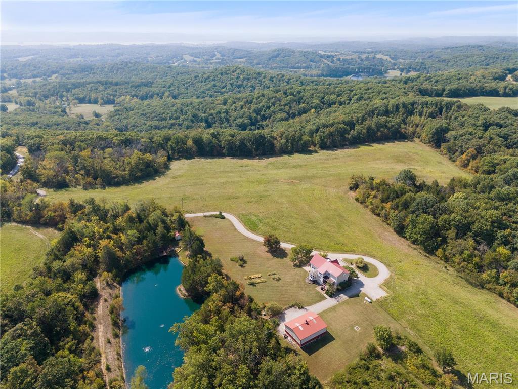 507 Leach Branch Road Hermann, MO 65041 - Photo 10 of 95