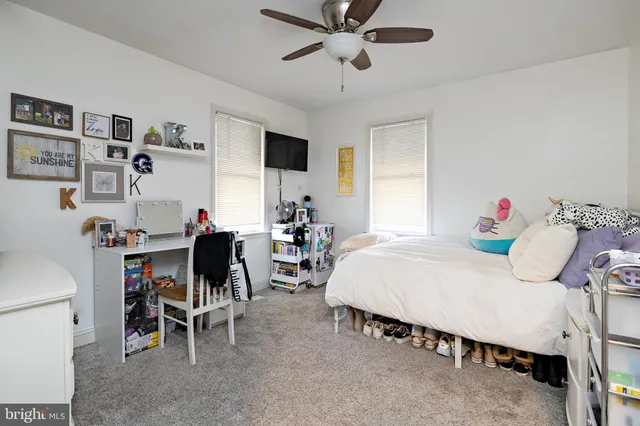 $299,900 | 132 Oak Avenue, Westville, NJ 08093