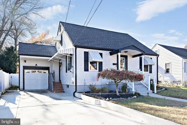 $299,900 | 132 Oak Avenue, Westville, NJ 08093