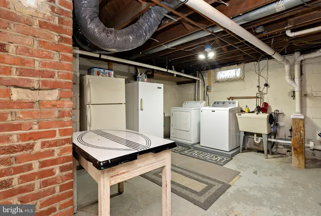 $299,900 | 132 Oak Avenue, Westville, NJ 08093