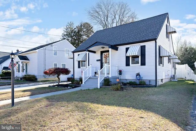 $299,900 | 132 Oak Avenue, Westville, NJ 08093