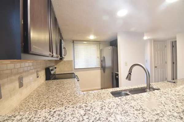 $249,900 | 9600 South Lake Ridge Drive, Unit 158, Bloomington, IN 47401