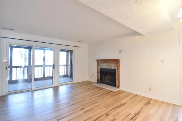 $249,900 | 9600 South Lake Ridge Drive, Unit 158, Bloomington, IN 47401