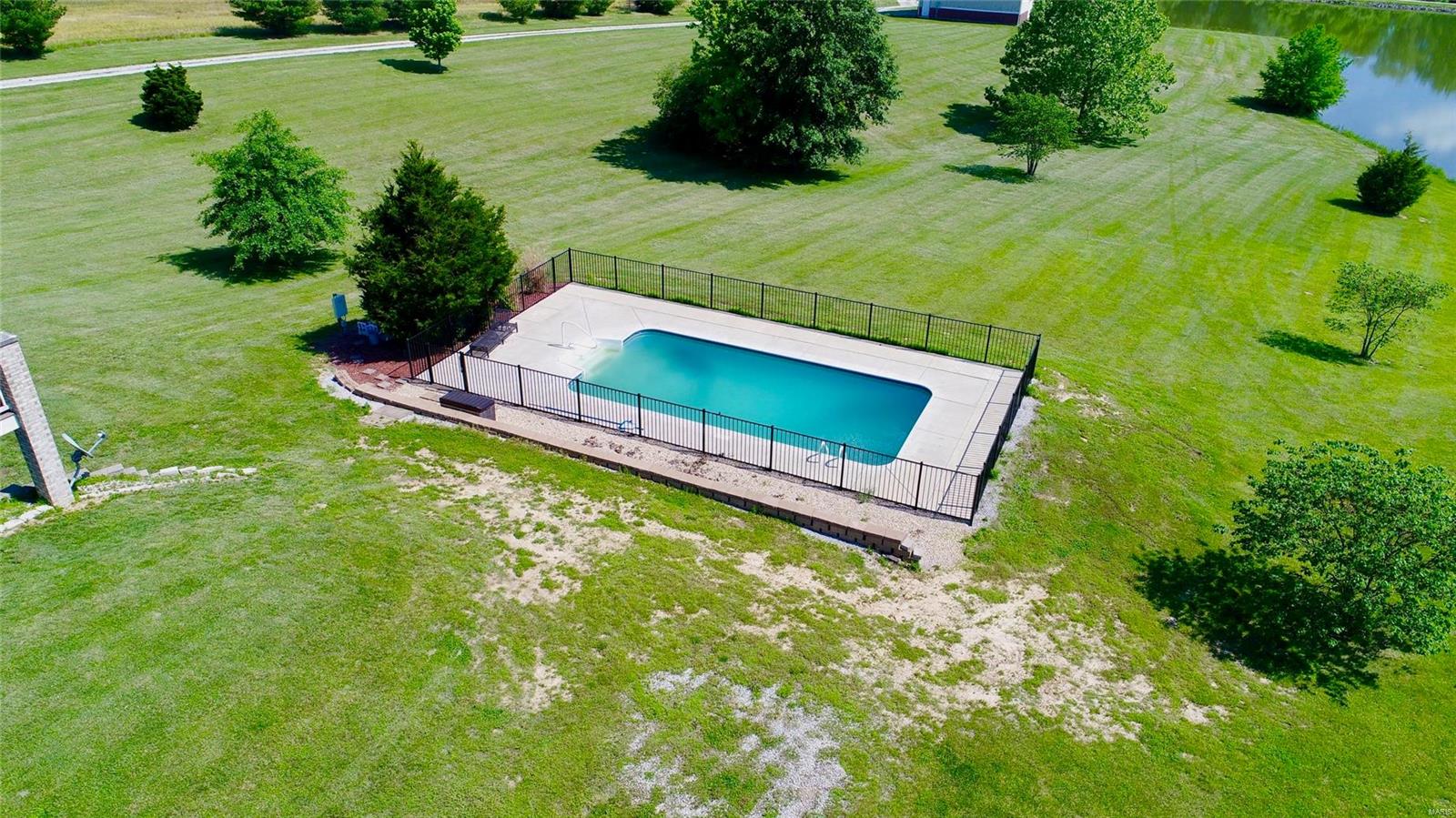 5552 Konarcik Road Waterloo, IL 62298 - Photo 9 of 84