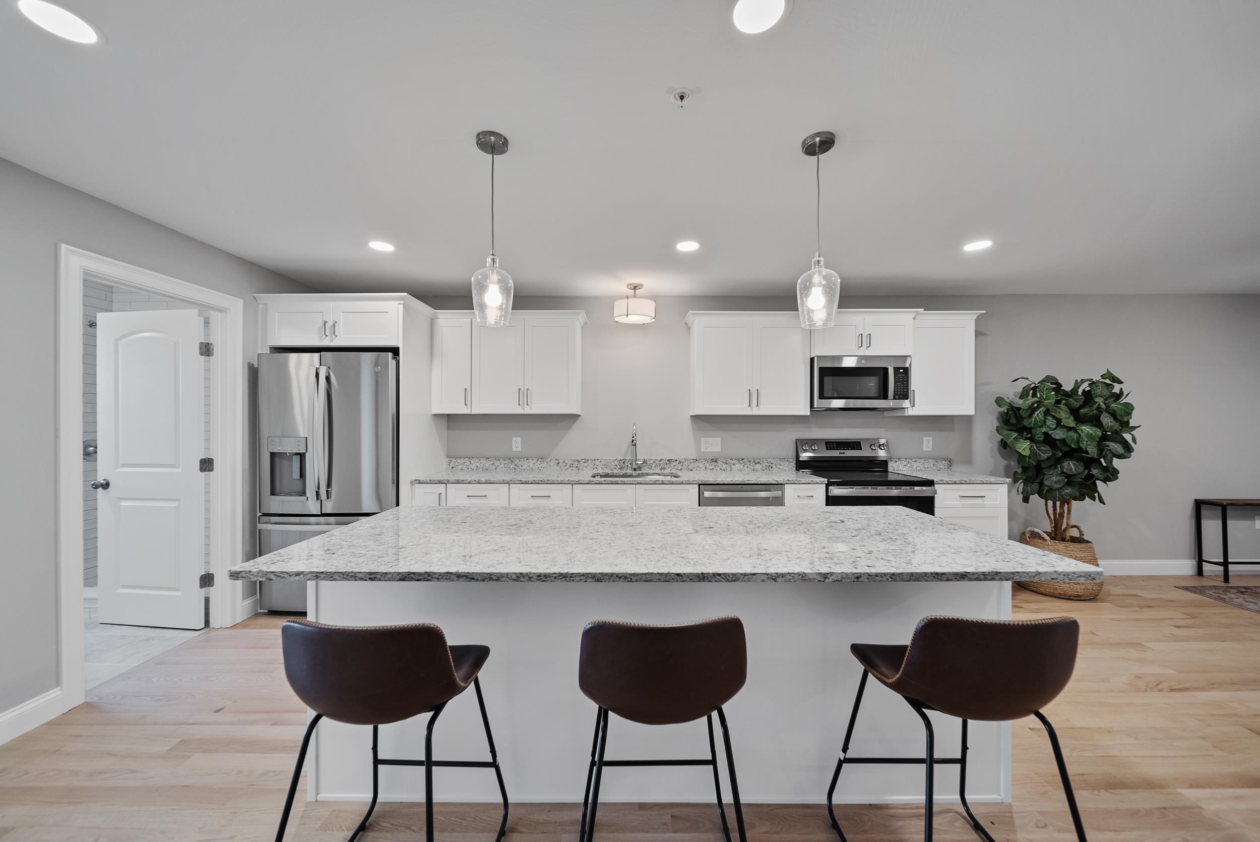 7 Cypress Lane, Unit 5 Windham, NH 03087 - Photo 15 of 46