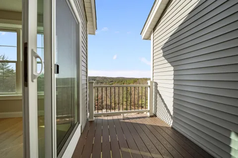 $570,000 | 7 Cypress Lane, Unit 5, Windham, NH 03087