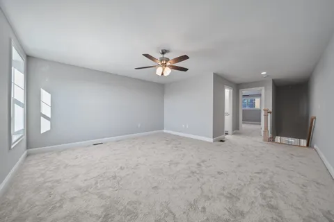 $570,000 | 7 Cypress Lane, Unit 5, Windham, NH 03087