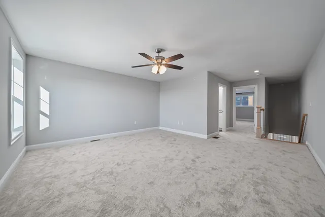 $570,000 | 7 Cypress Lane, Unit 5, Windham, NH 03087