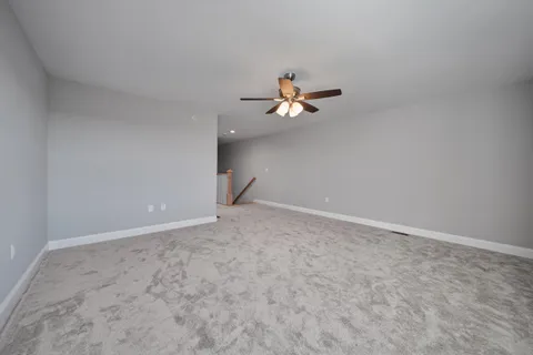 $570,000 | 7 Cypress Lane, Unit 5, Windham, NH 03087