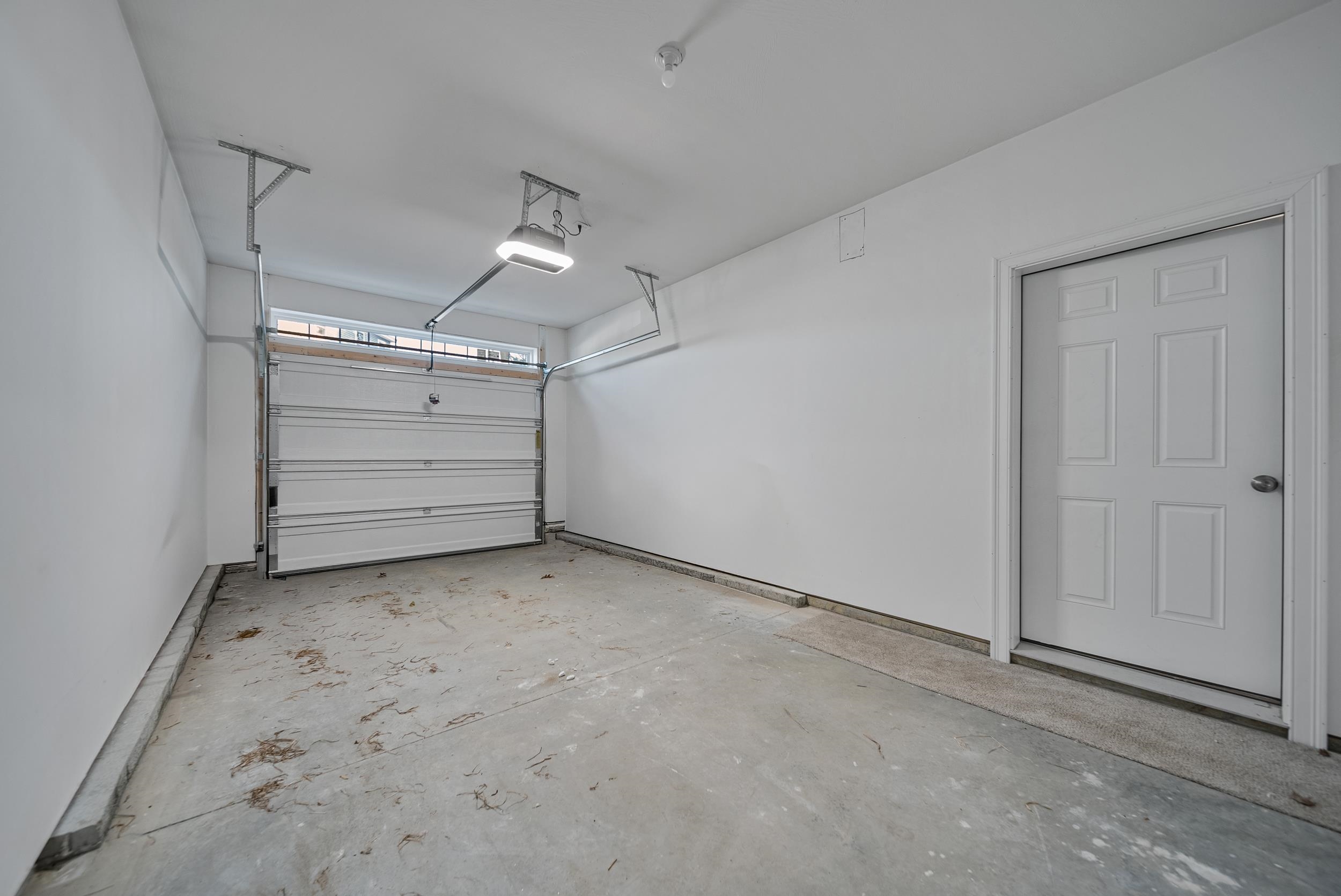 7 Cypress Lane, Unit 5 Windham, NH 03087 - Photo 5 of 46