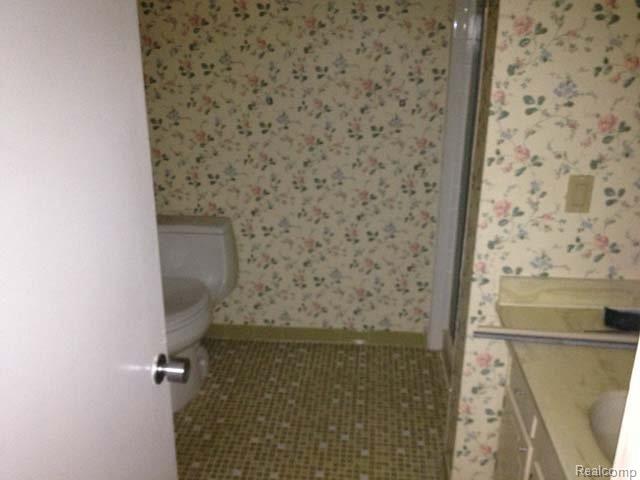 2005 Klingensmith Road, Unit 63 Bloomfield Hills, MI 48302 - Photo 15 of 18 IMG_2989.jpg