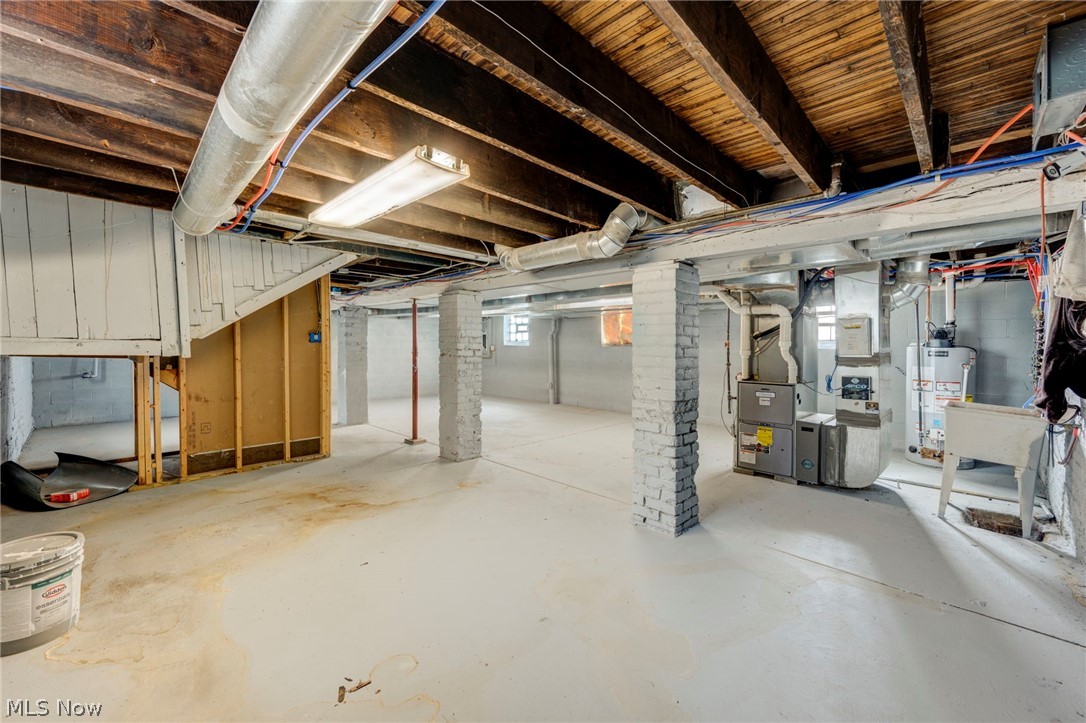 4432 Pearl Road Cleveland, OH 44109 - Photo 29 of 50