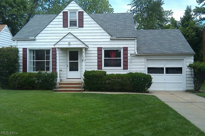 4883 Farnhurst Road Cleveland, OH 44124 - Photo 1 of 24