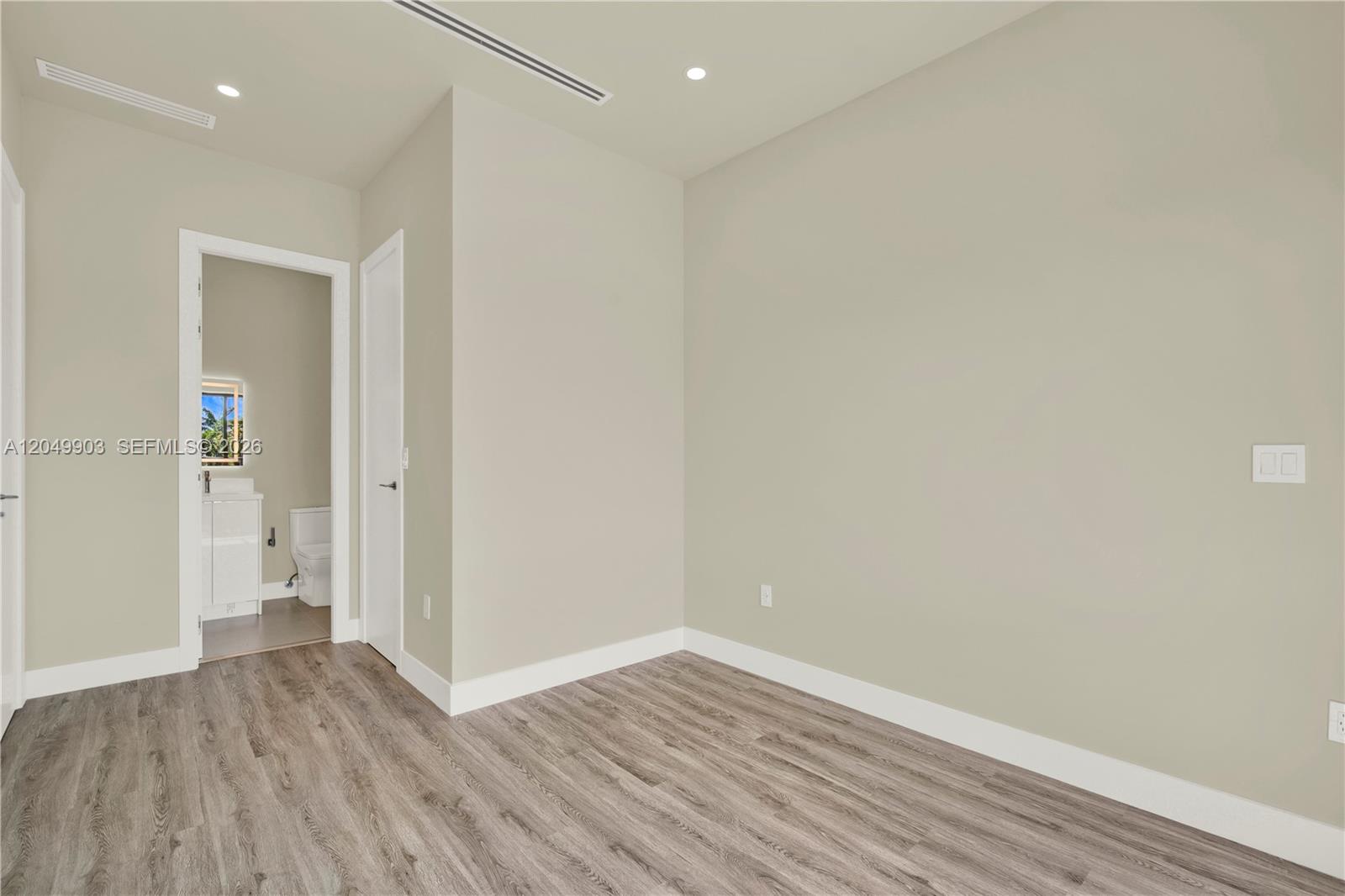 2889 Southwest 35th Avenue, Unit 2889 Miami, FL 33133 - Photo 23 of 56